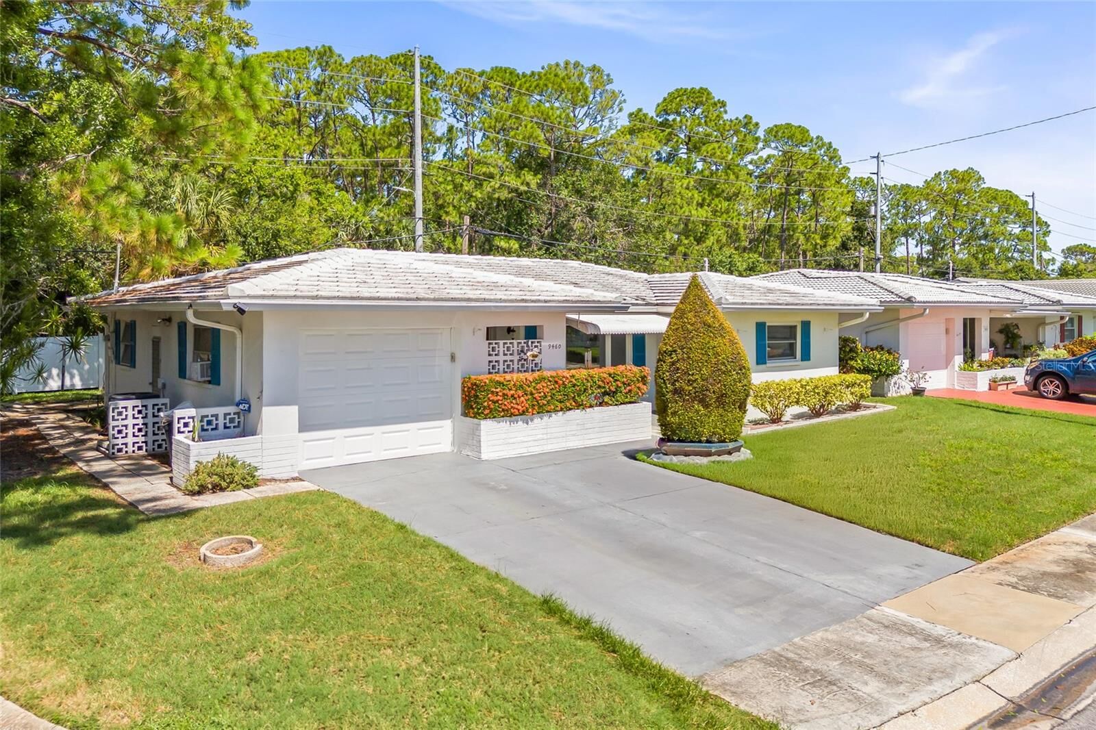 Property Photo: 9460 45th Way N FL 33782