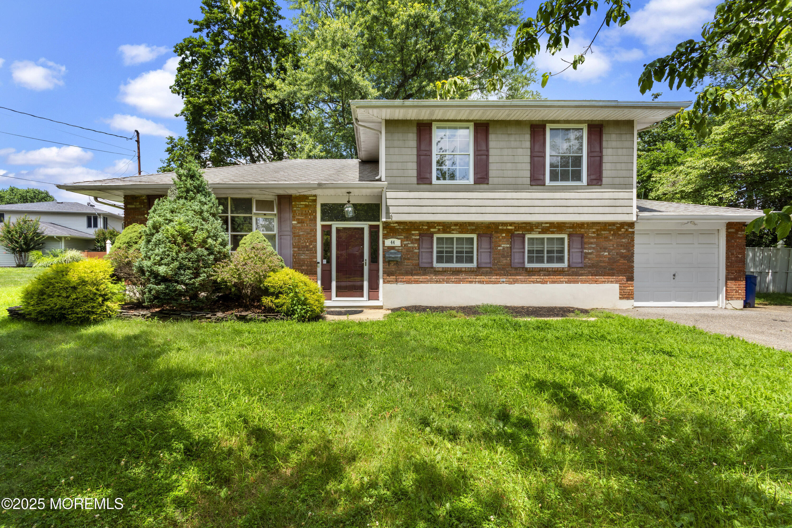 44 Koenig Lane  Freehold NJ 07728 photo