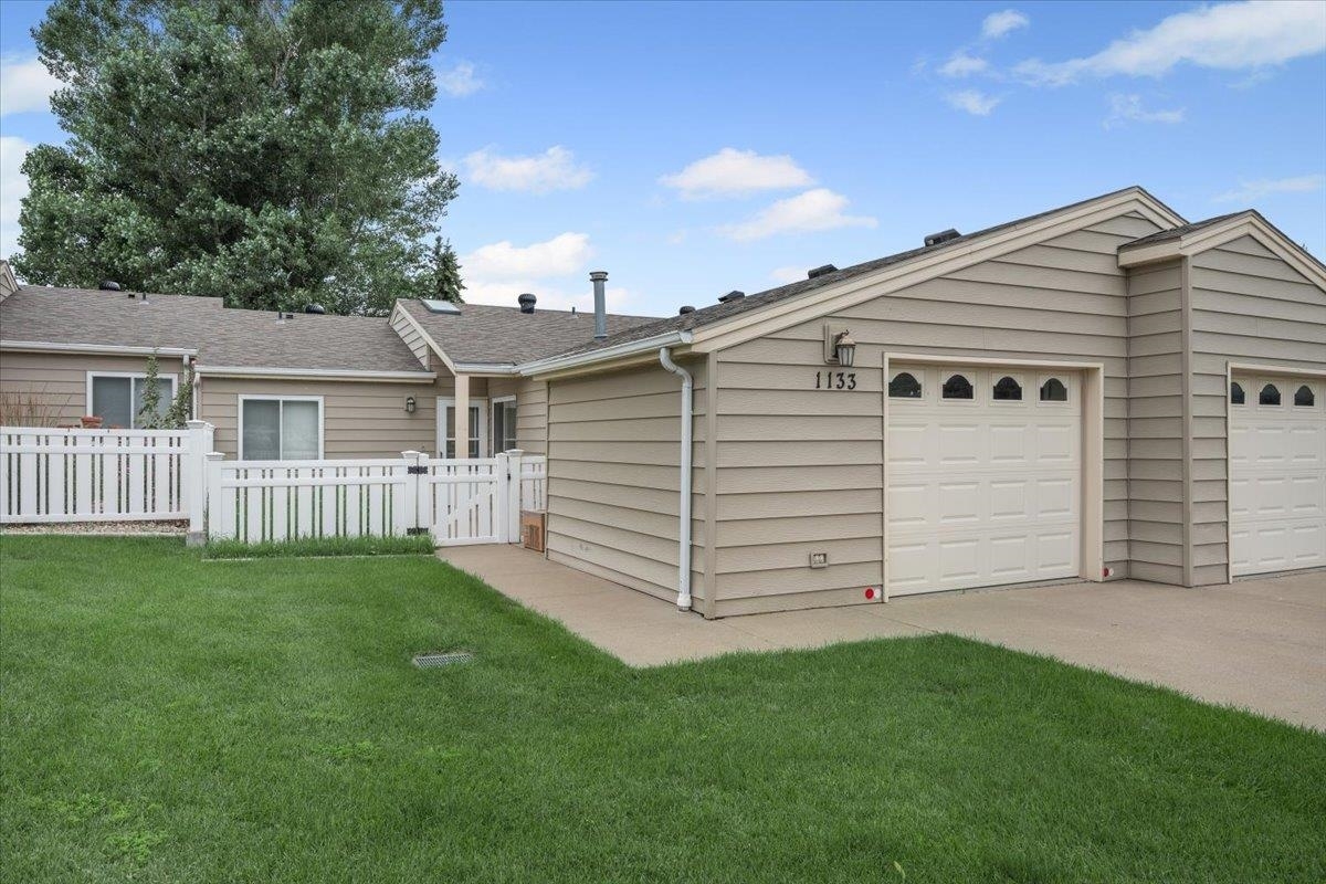 1133 N 10th Street  Spearfish SD 57783 photo