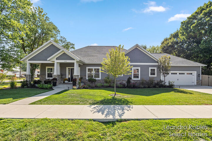 Property Photo: 2102 Michigan Street NE MI 49503