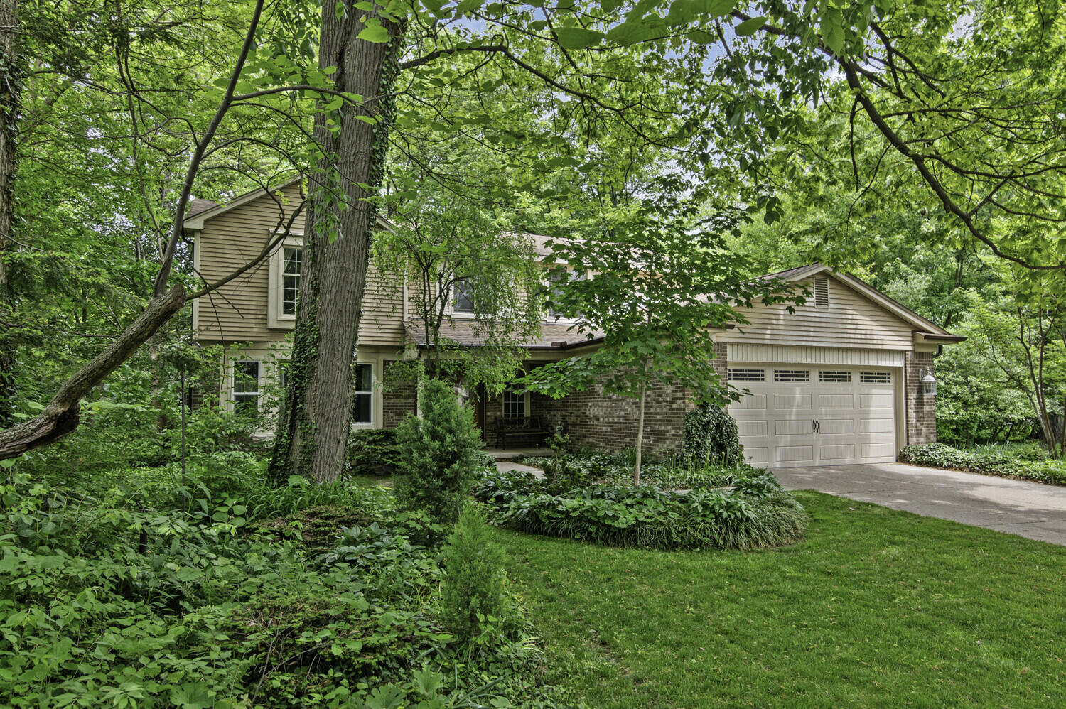 Property Photo:  14436 Fairway Street  MI 48154 