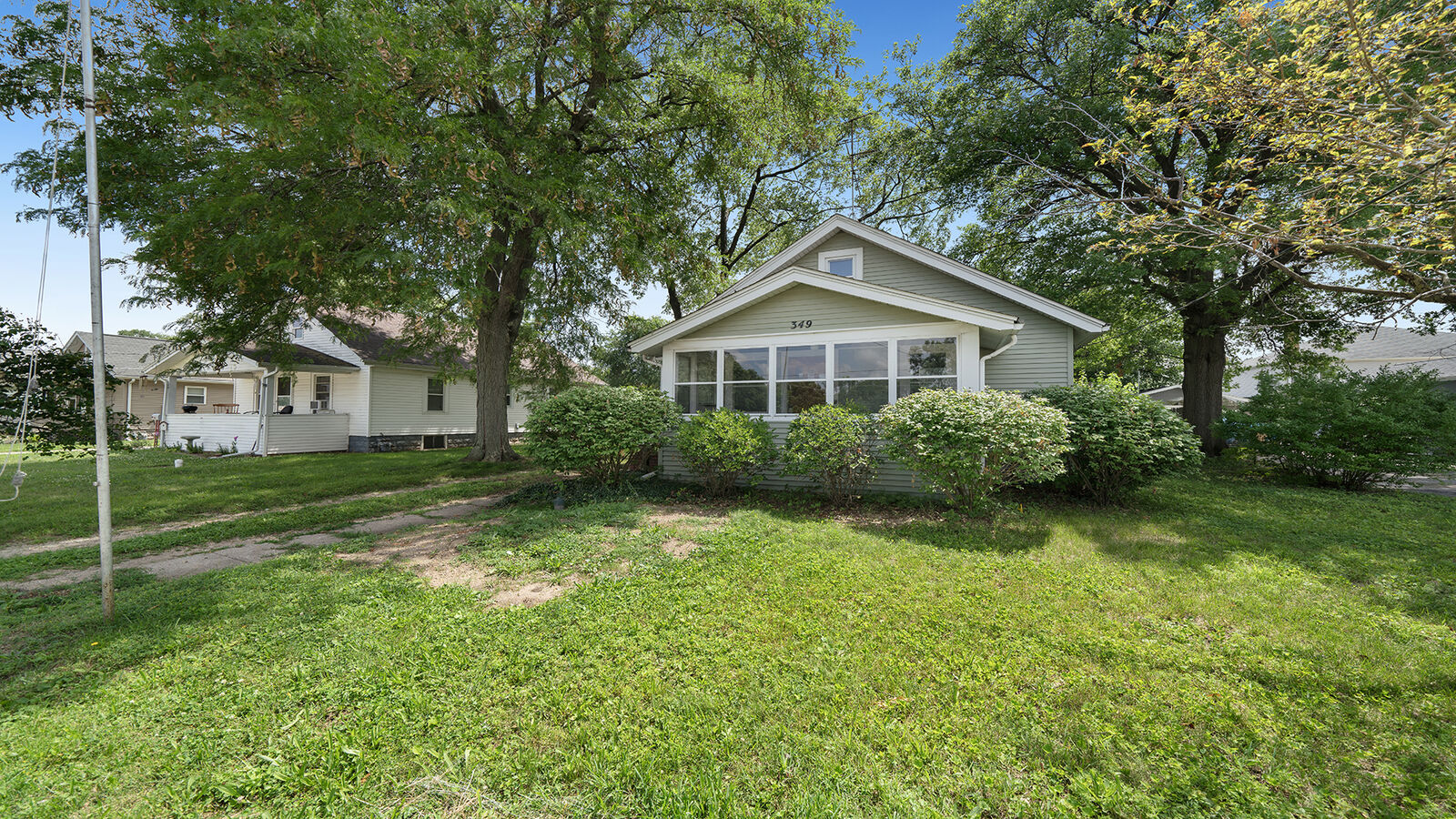 Property Photo: 349 Grand Avenue IL 61111