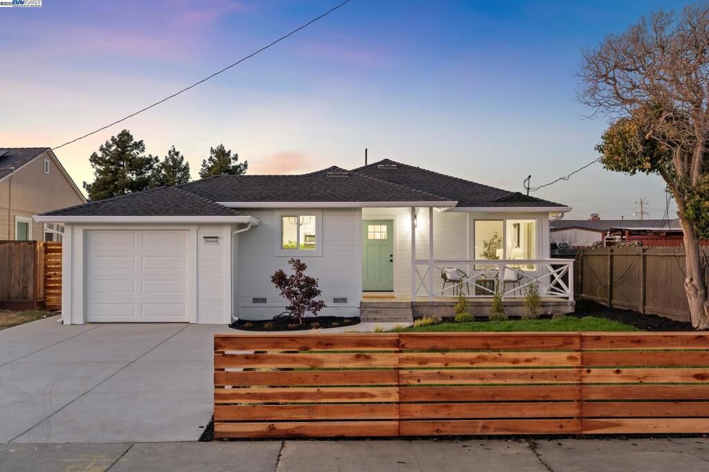 Property Photo:  36664 Magnolia St  CA 94560 