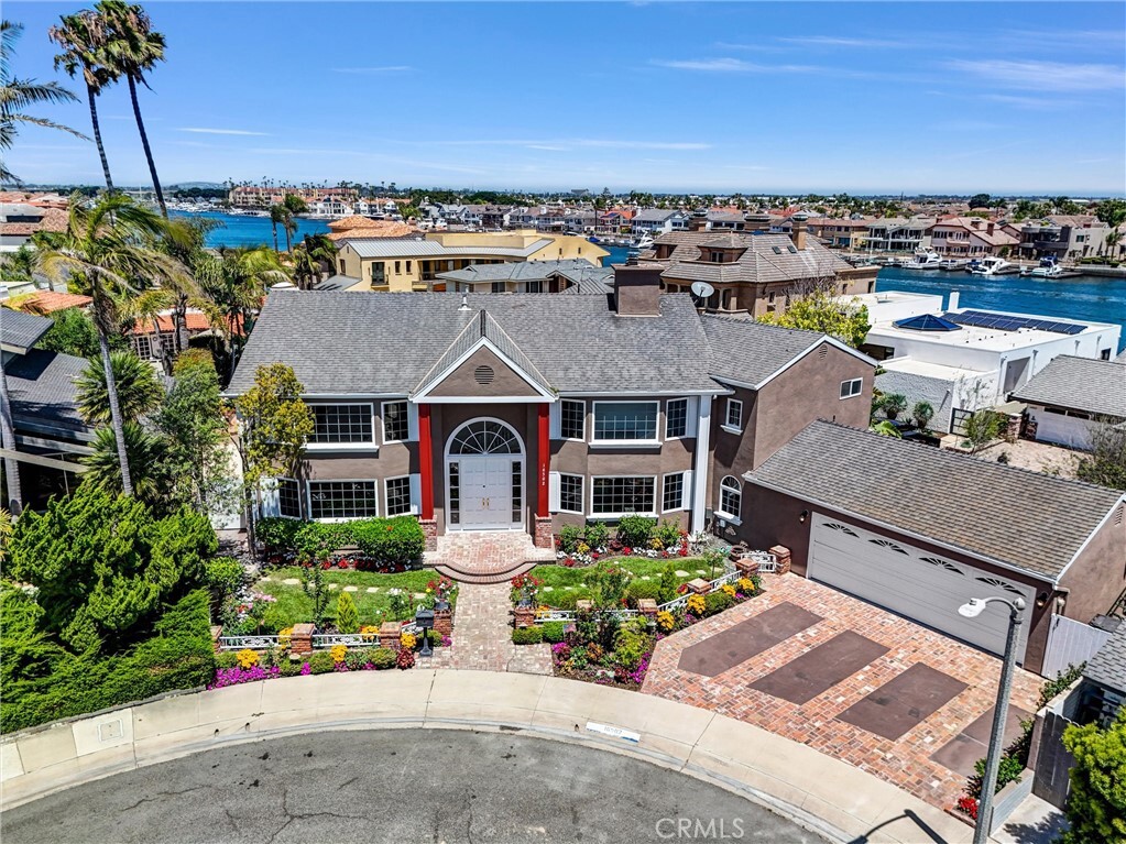 16502 Mariana Circle  Huntington Beach CA 92649 photo