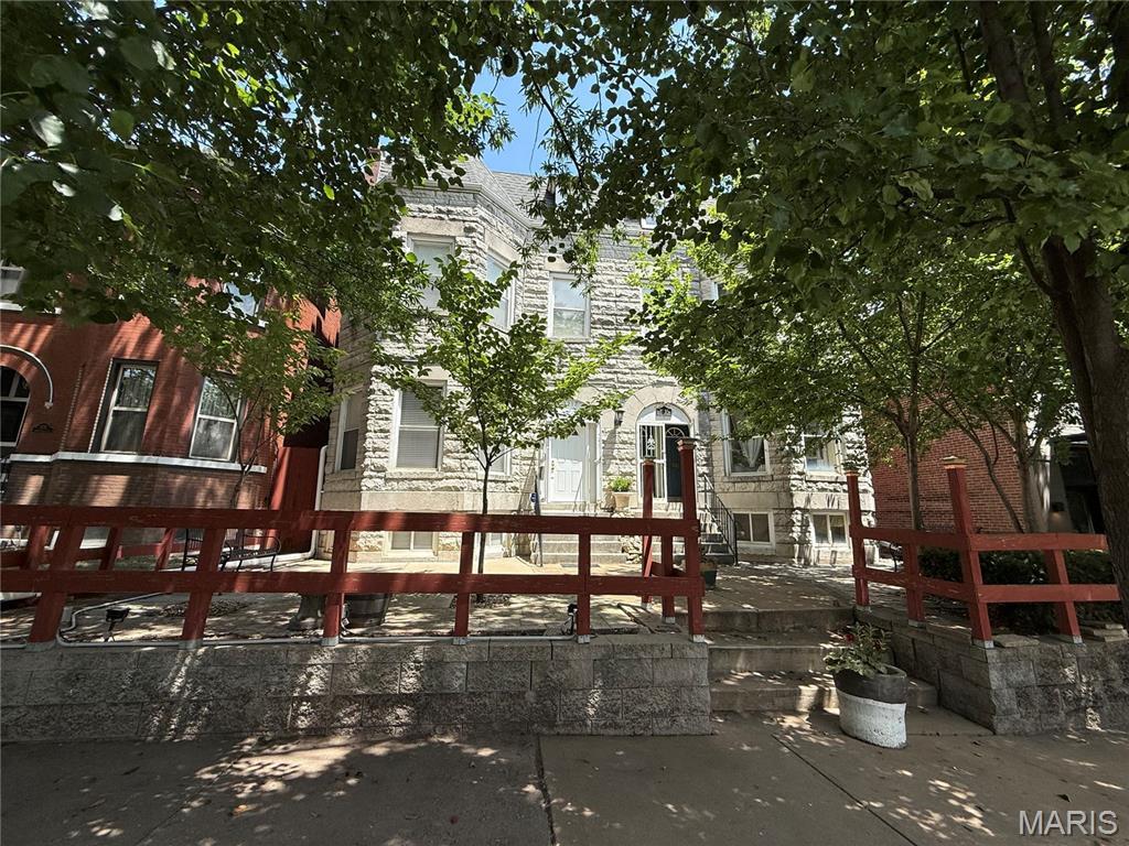 Property Photo: 3217 Lafayette Avenue MO 63104