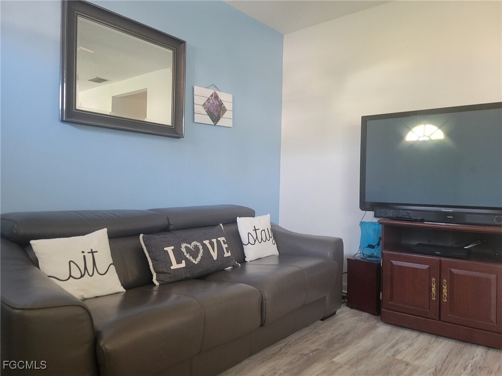 Property Photo: 21 Dawn Flower Circle FL 33936