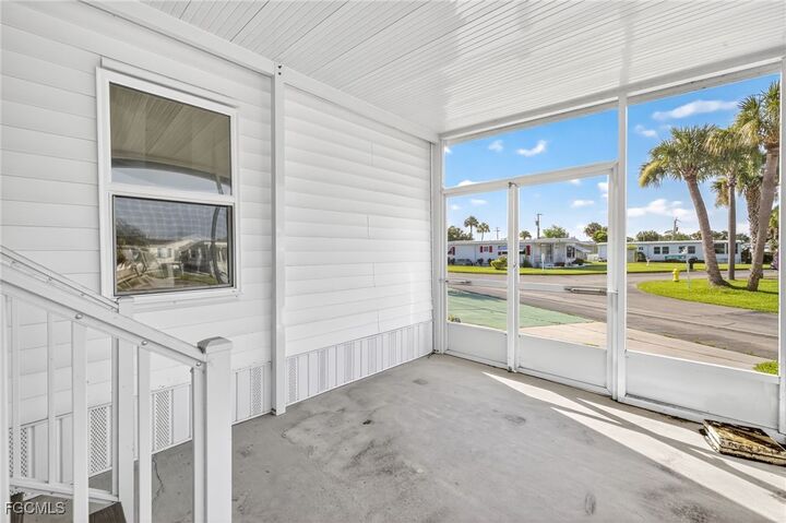 Property Photo: 109 Conestoga Trail FL 33917