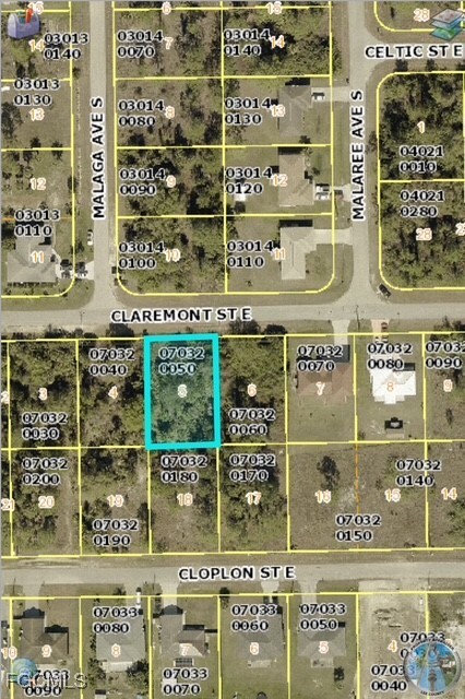 Property Photo: 1216 Claremont Street E FL 33974