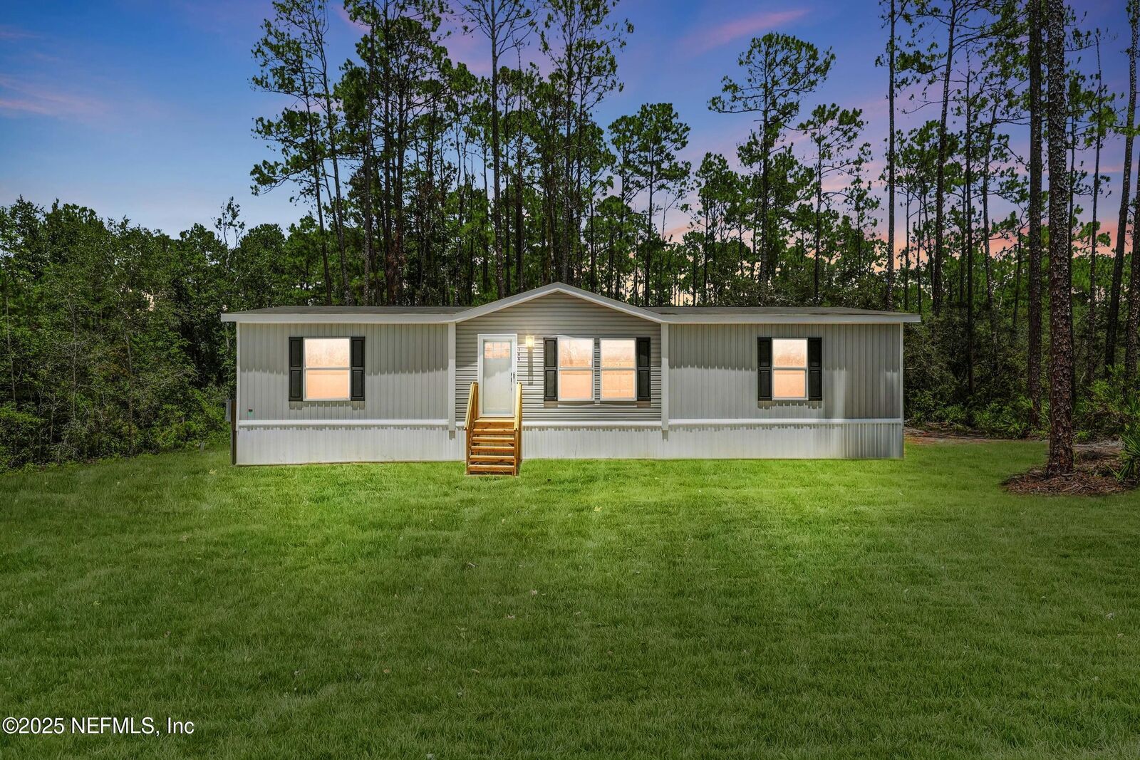 Property Photo: 106 Tequesta Trail FL 32139