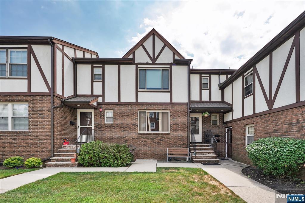 Property Photo: 78 W Hudson C3 NJ 07631