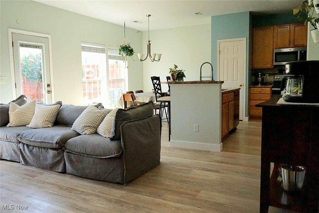 Property Photo:  958 Tradewinds Cove  OH 44077 