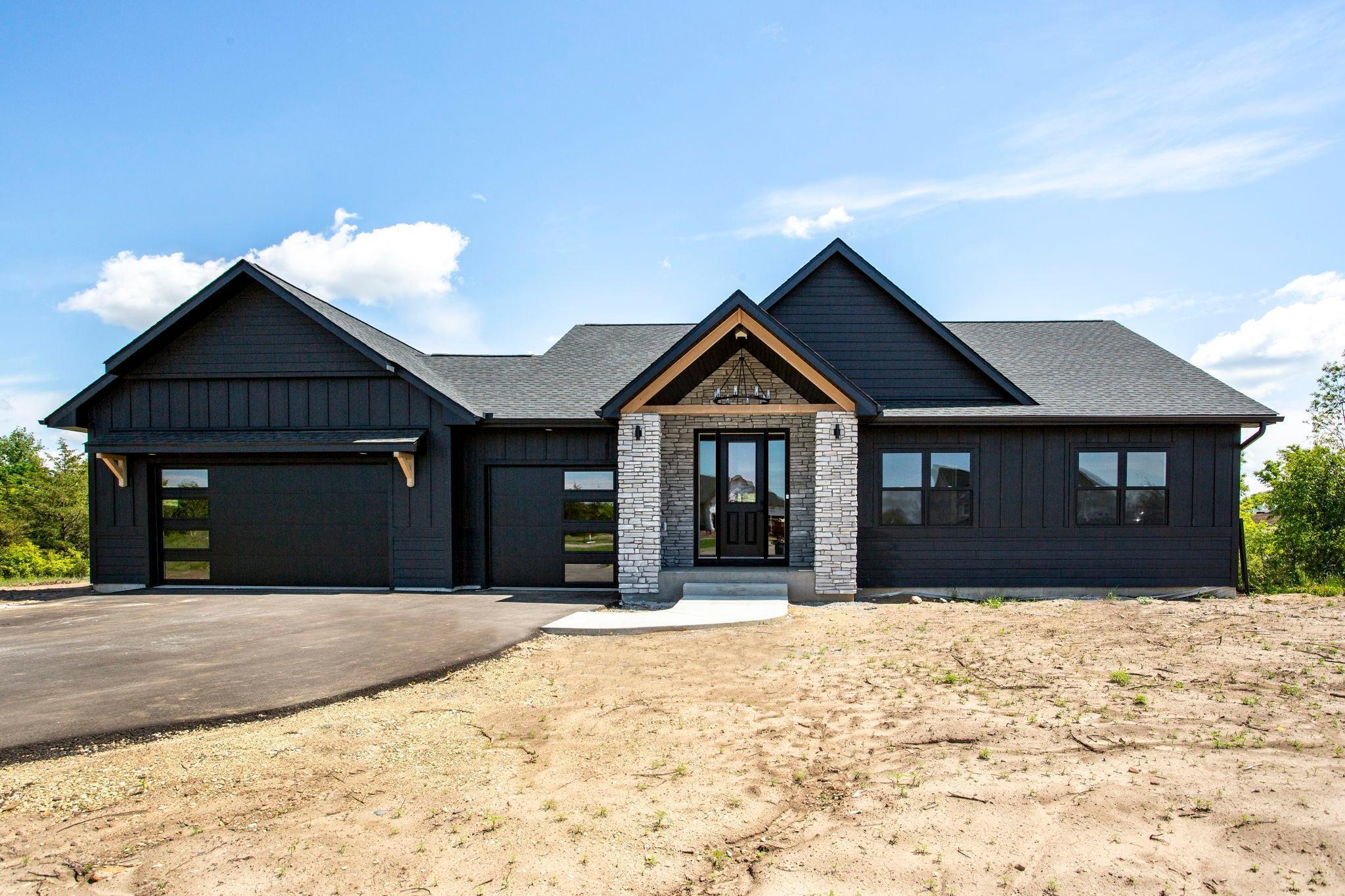 Property Photo:  127X County Road G  WI 54017 