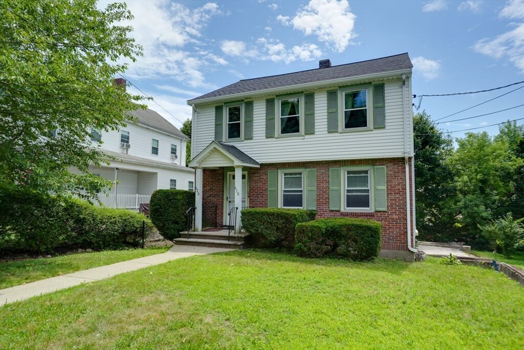 Property Photo: 620 Main St 2 MA 02472