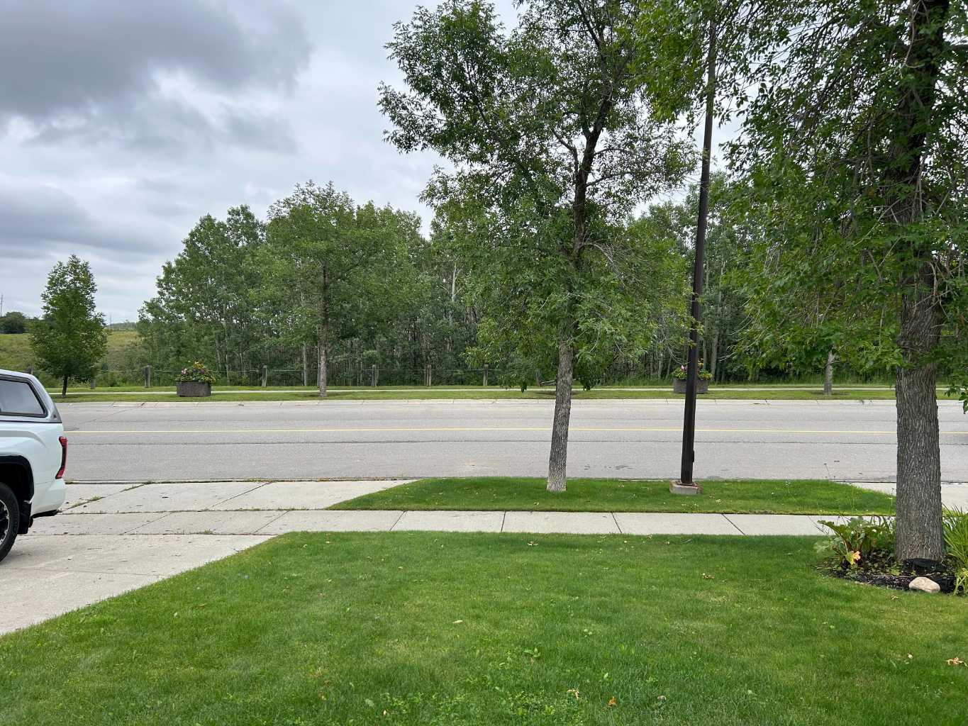 Photo de la propriété: 171 Edenwold Drive NW AB T3A 3T4