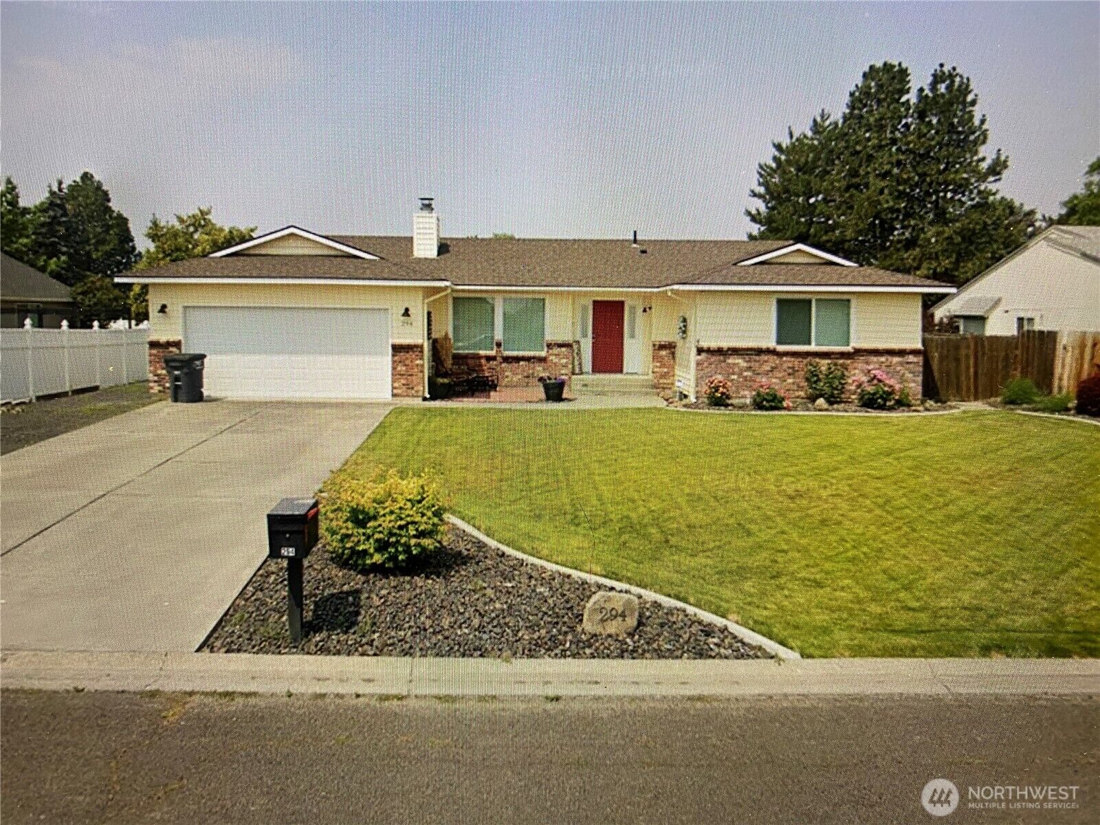 Property Photo:  294  Scenic Drive SE  WA 98837 