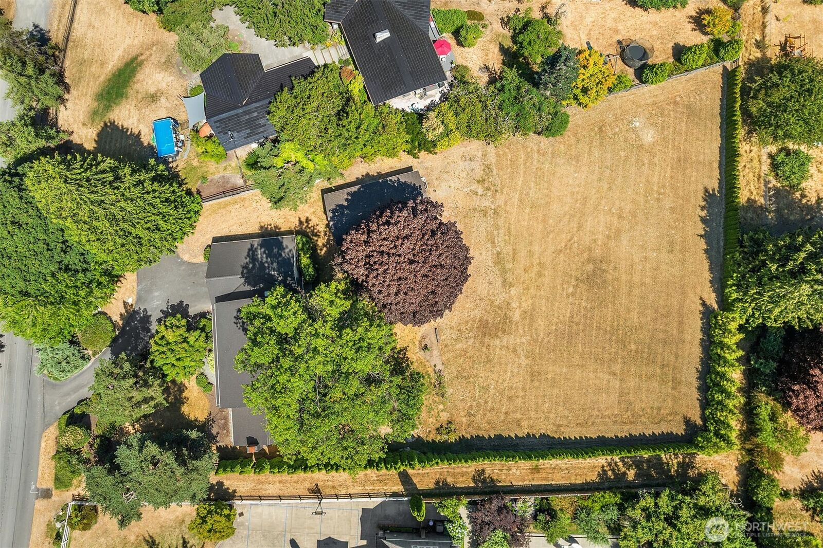 Property Photo: 6140 130th Avenue NE WA 98033