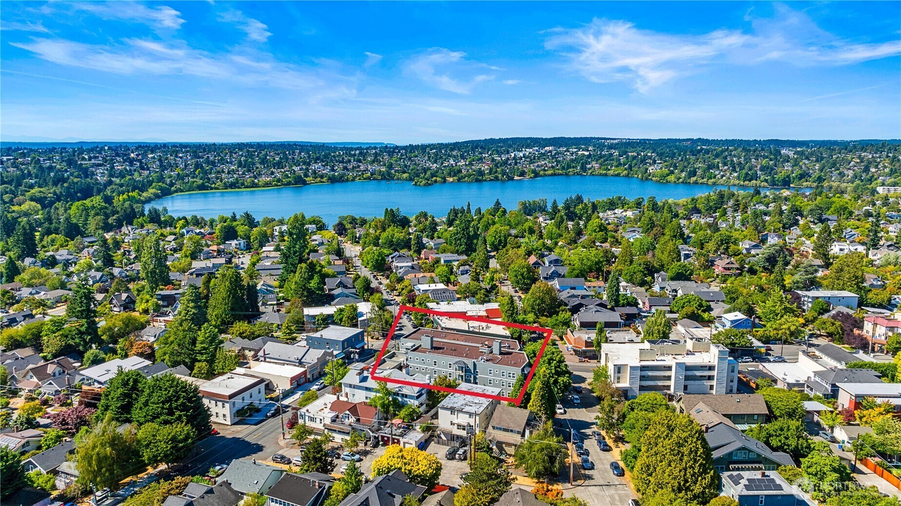 Property Photo:  2101 N 55th Street 206  WA 98103 