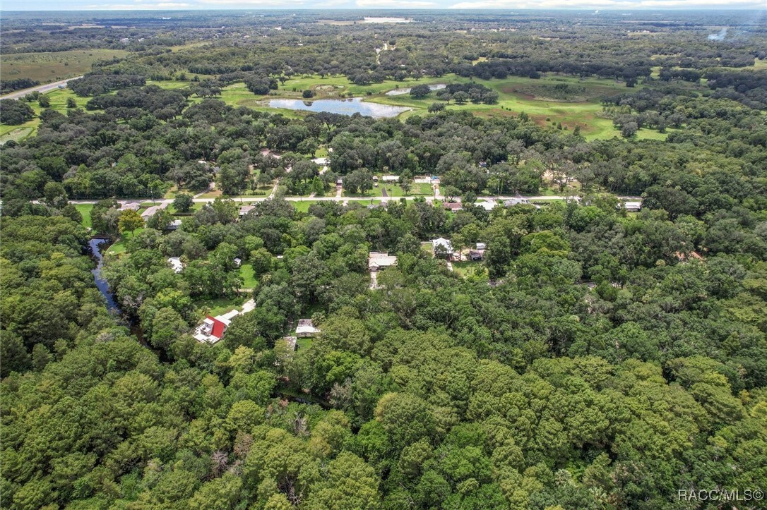 Property Photo: 523 S Tuck Point FL 34450