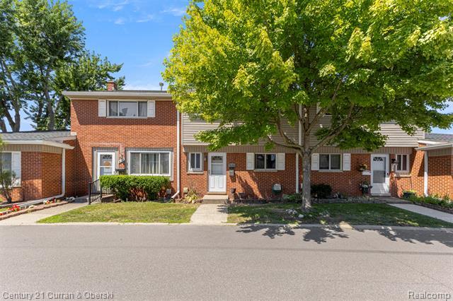 Property Photo: 8139 Bristol Street 170 MI 48185