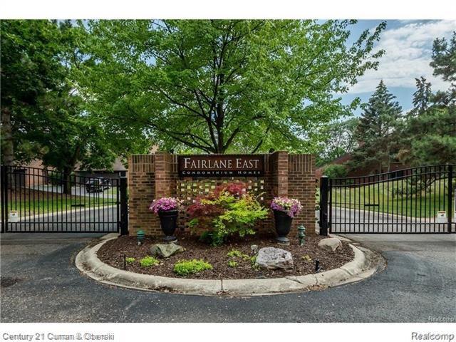5 Colony Lane Ford Rd  Dearborn MI 48120 photo