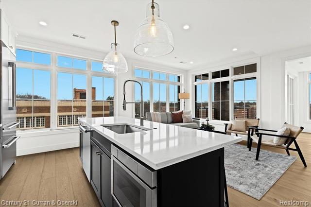 Property Photo:  156 N Center Street Unit 301  MI 48167 