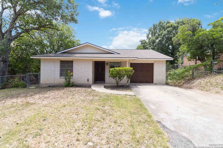 Property Photo:  4602 Hollyridge  TX 78228 