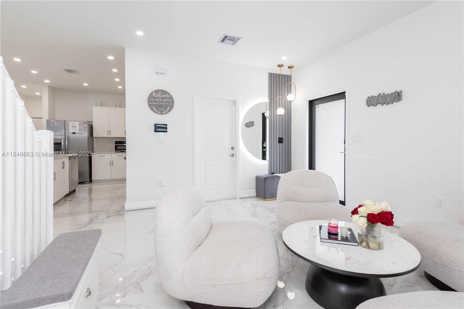Property Photo: 11911 SW 239th St FL 33032