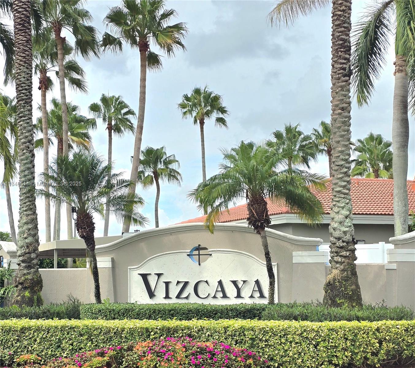 Property Photo: 12816 SW 52nd St FL 33027