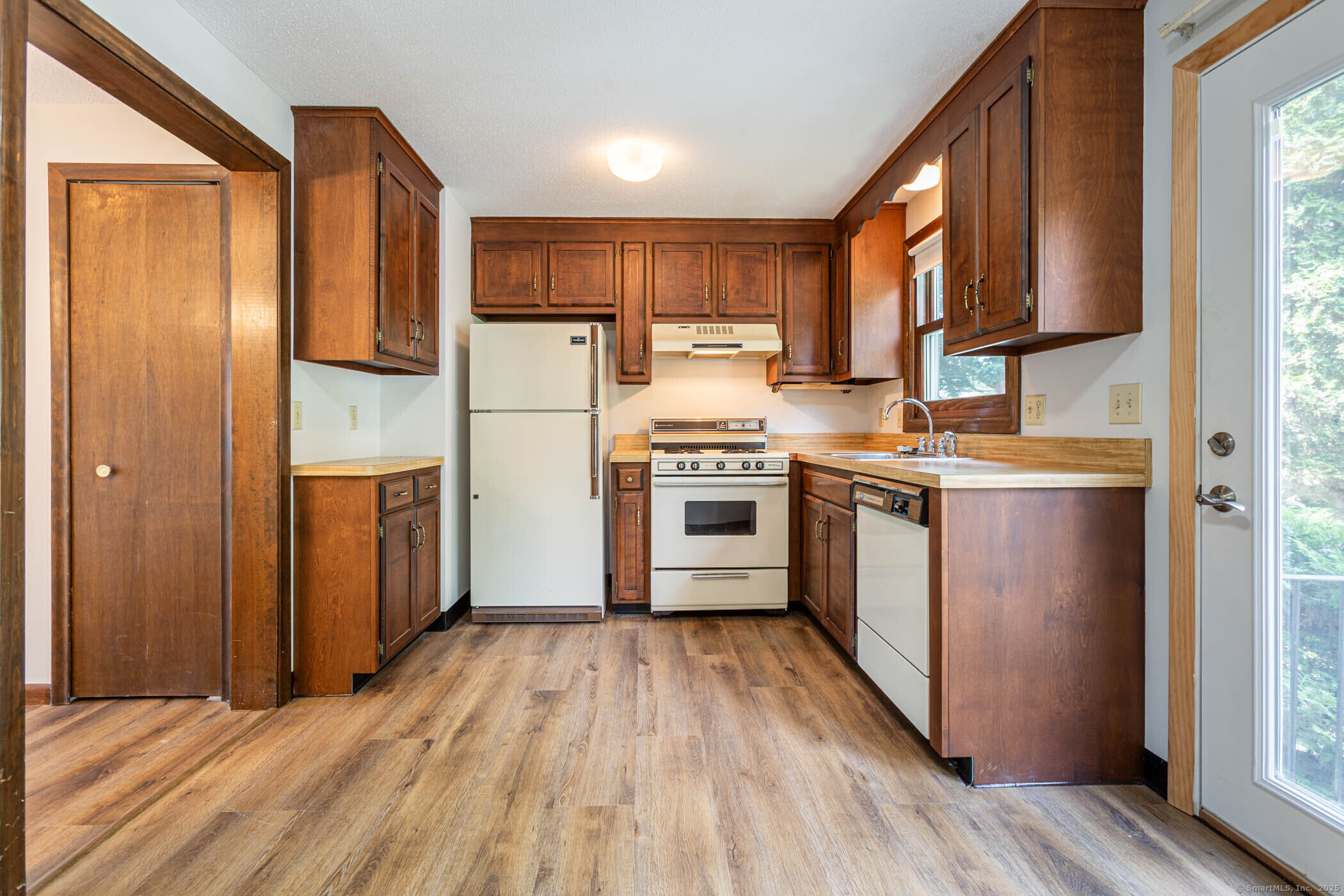 Property Photo: 4 Saint Marc Circle G CT 06074