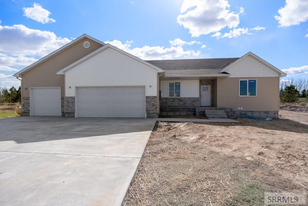 Property Photo: 97 N Hillside Road ID 83442