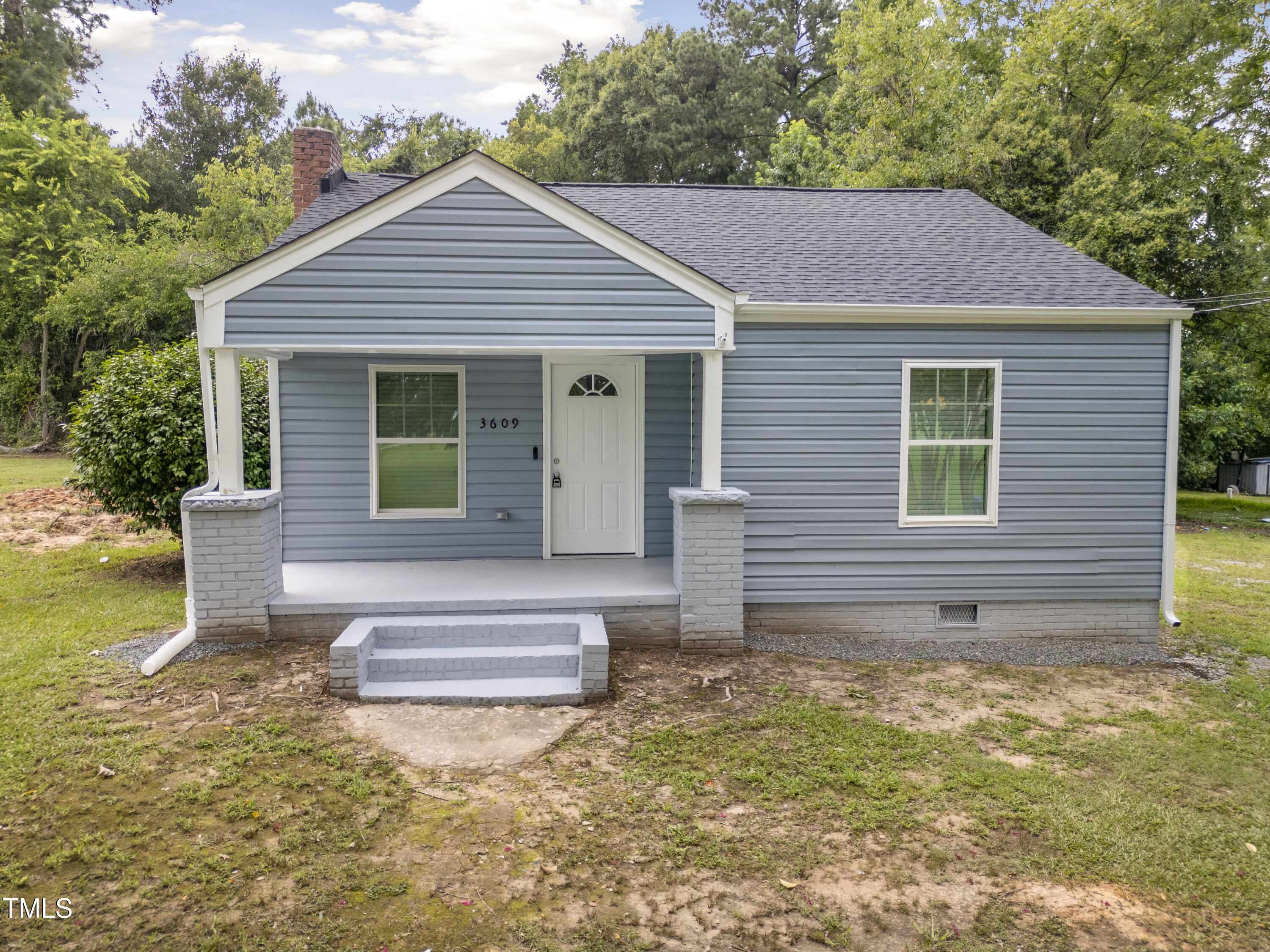 Property Photo: 3609 Cub Creek Road NC 27704