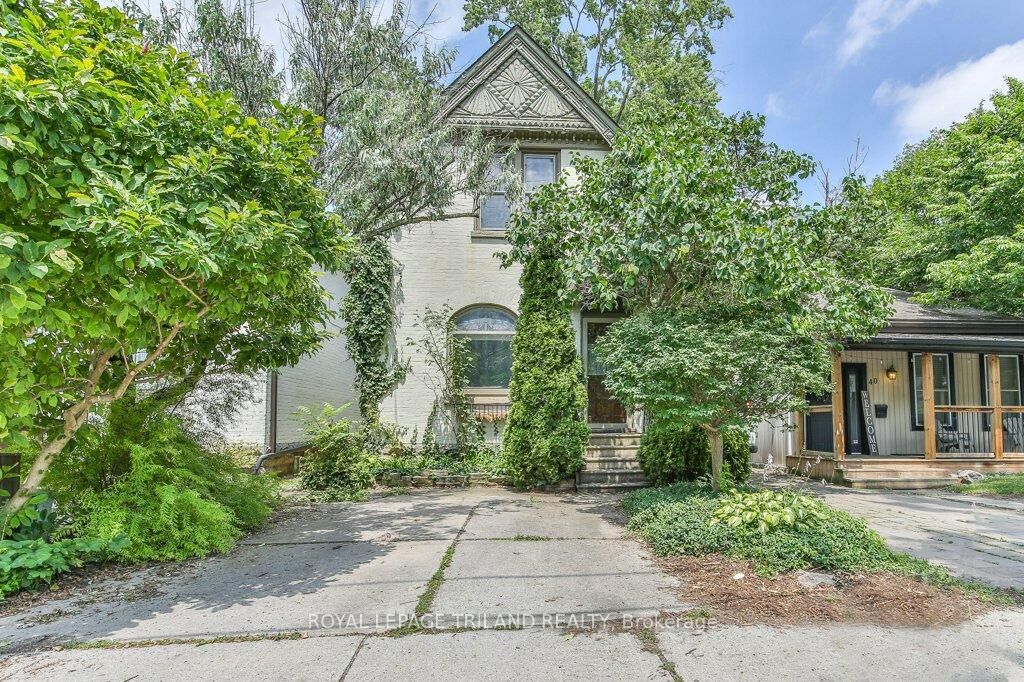 Property Photo: 38 Byron Avenue E ON N6C 1C5