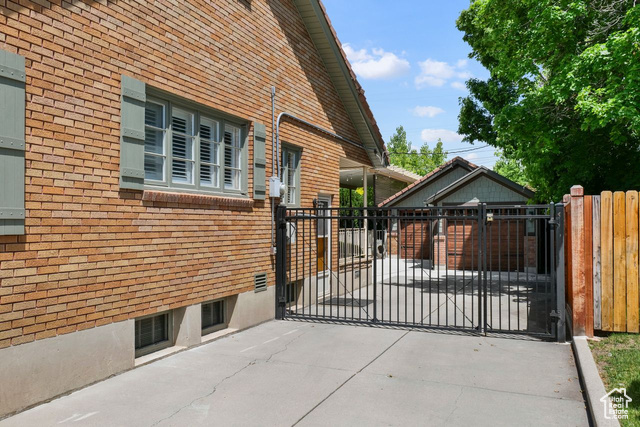 Property Photo: 1377 E Wilson Ave UT 84105