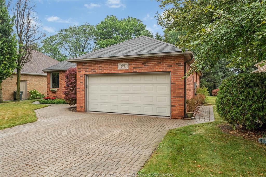 Property Photo: 520 Lisa Crescent ON N9G 2M5