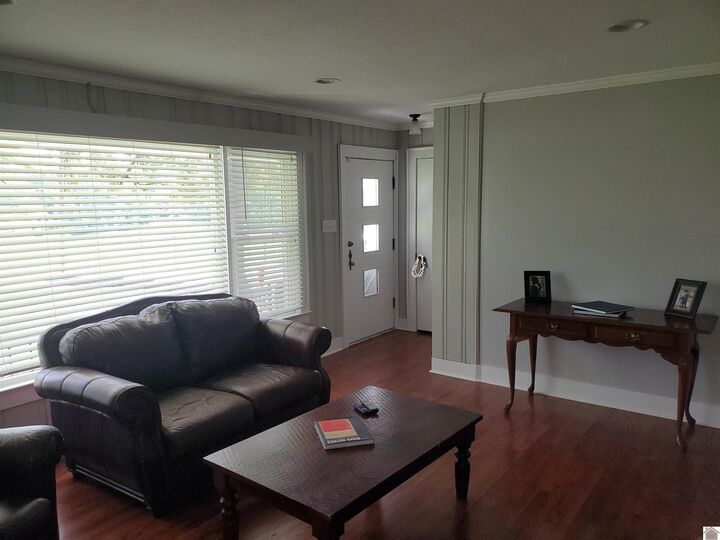 Property Photo: 255 Country Club Lane KY 42001