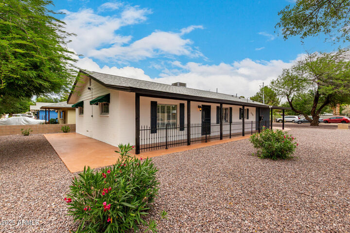 Property Photo:  538 W 13th Street A  AZ 85281 
