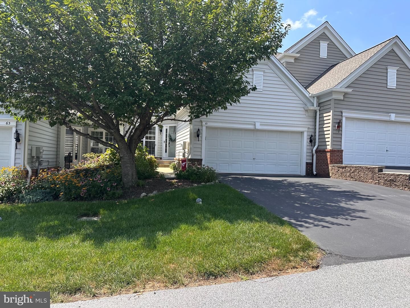 Property Photo:  61 Doe Run Court 89  PA 19380 