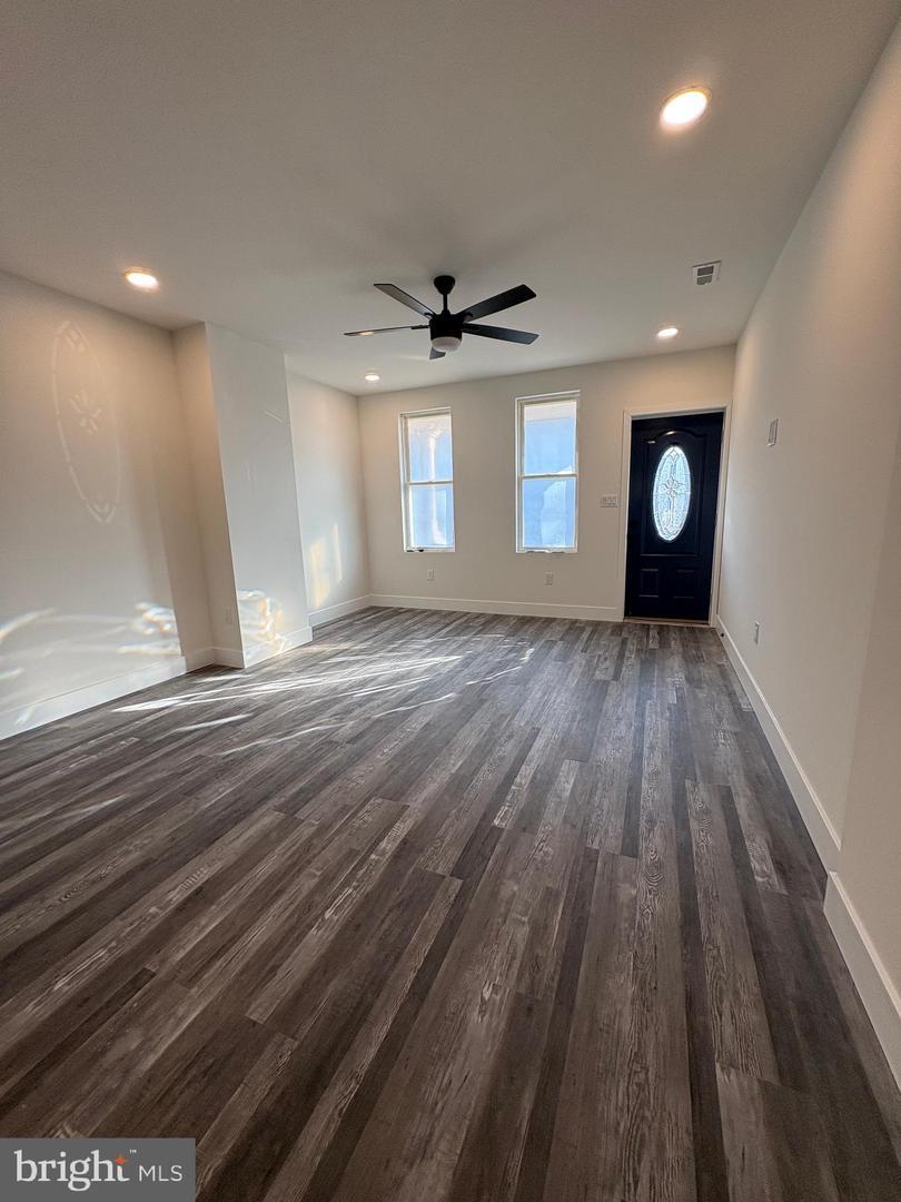 Property Photo: 2563 Orthodox PA 19137