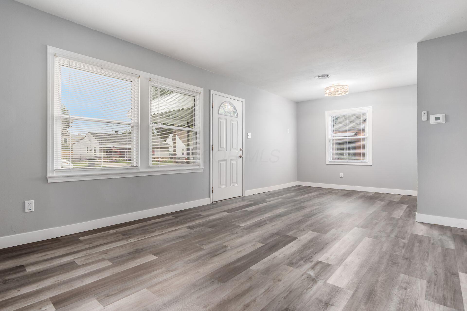 Property Photo: 1849 Ransburg Avenue OH 43223