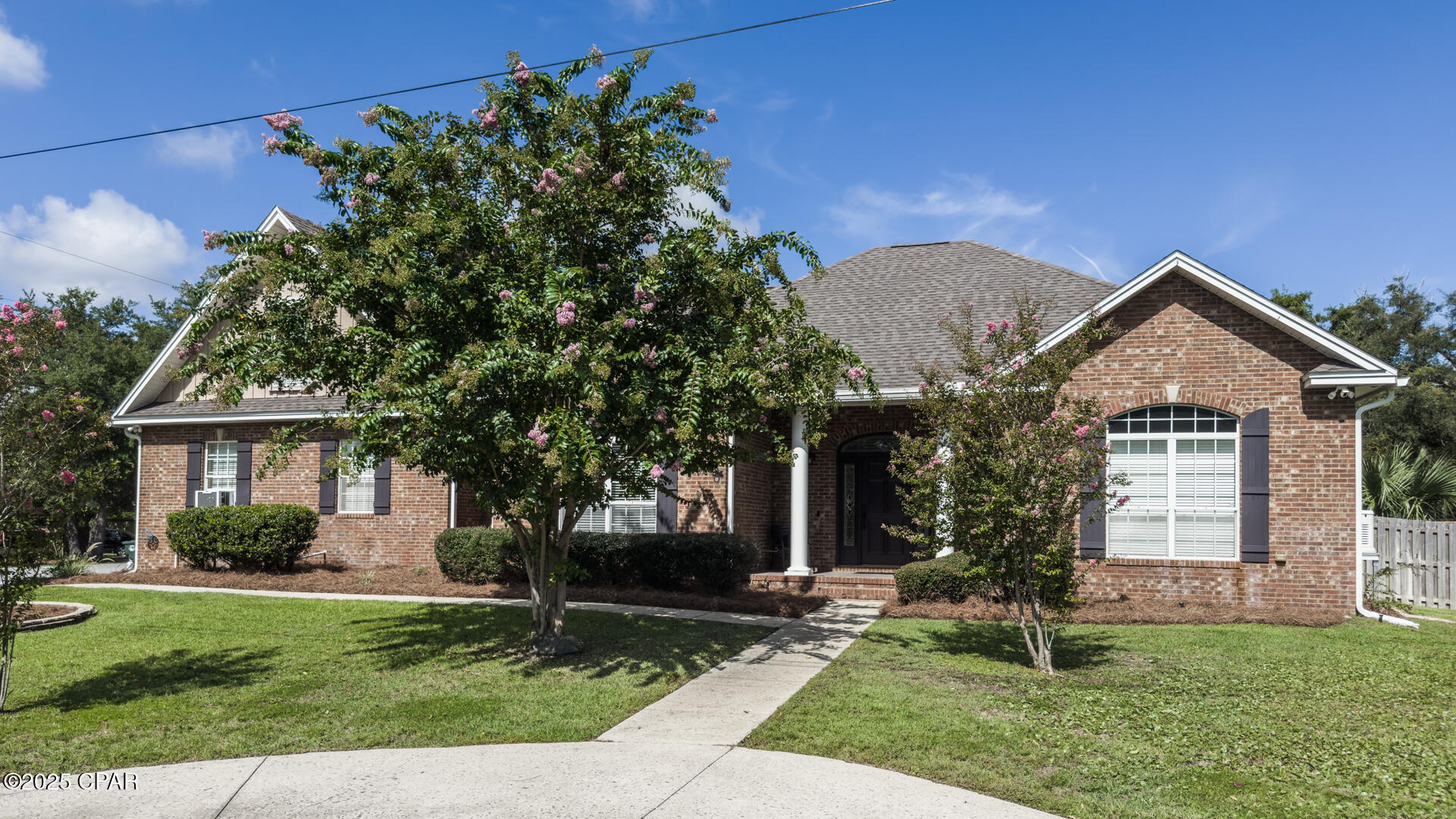 Property Photo: 216 Virginia Avenue FL 32444
