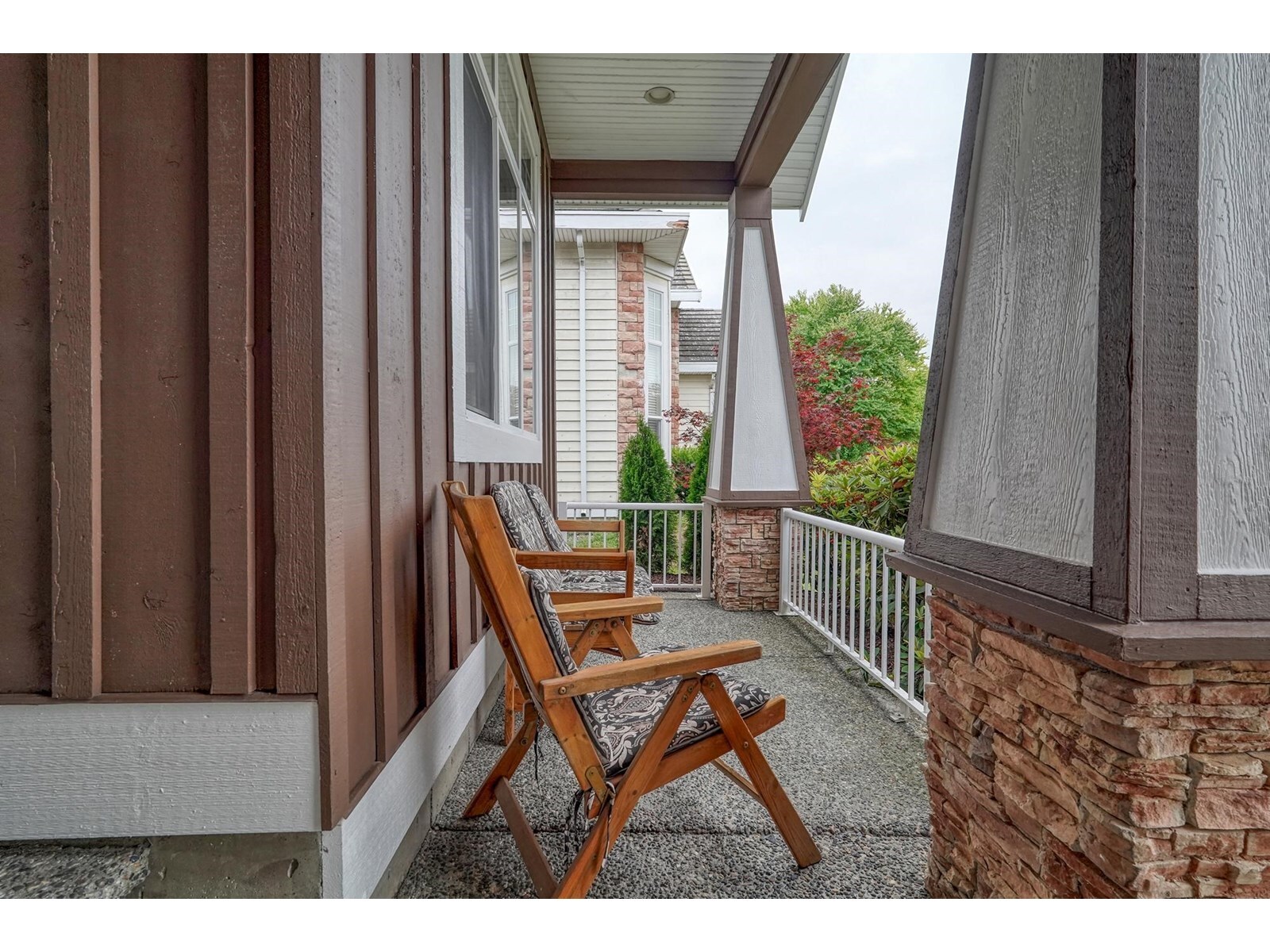 Property Photo: 3529 156A BC V4P 3J4