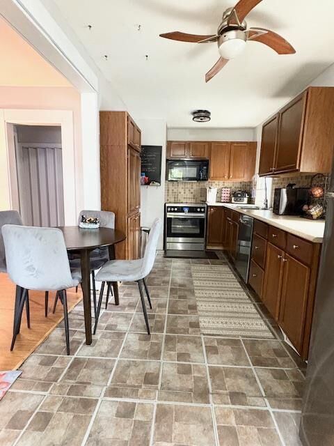 Property Photo: 723 Talbot Avenue MB R2L 0S2
