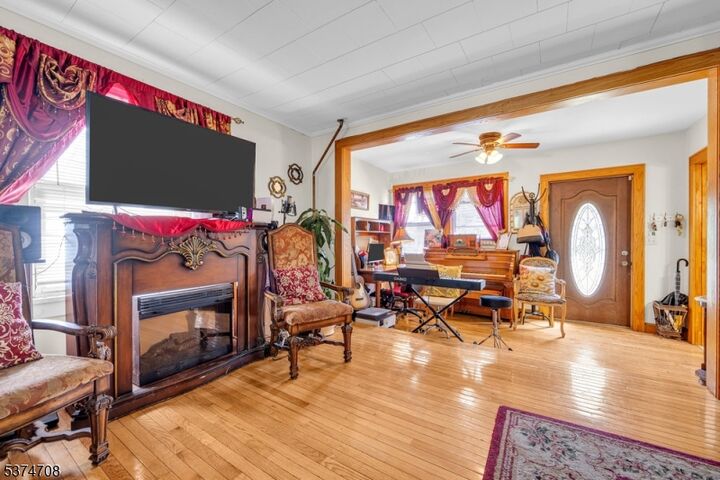 Property Photo:  831 Gibbons Ct  NJ 07202 