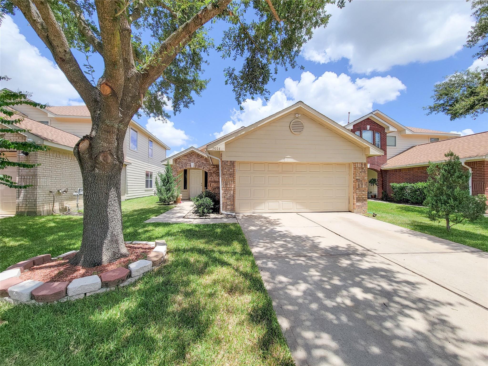 Property Photo: 19026 Yellow Thrush Drive TX 77433