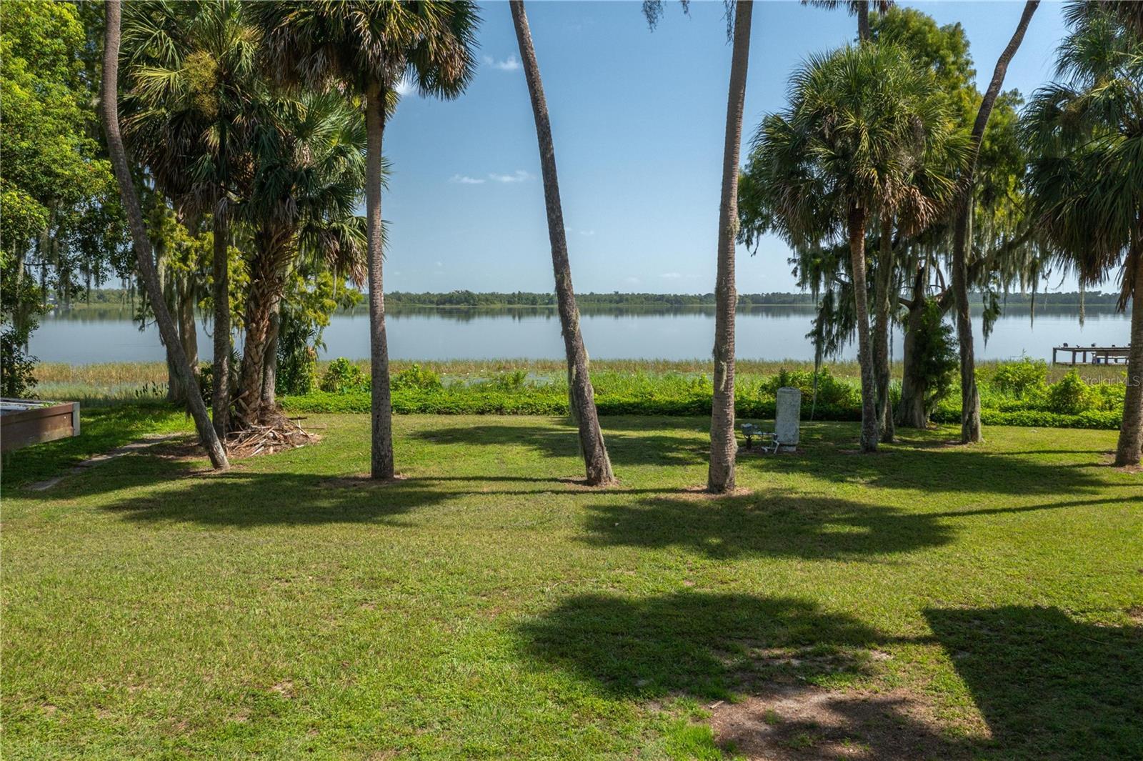 Property Photo:  1101 Shady Cove Road E  FL 33844 