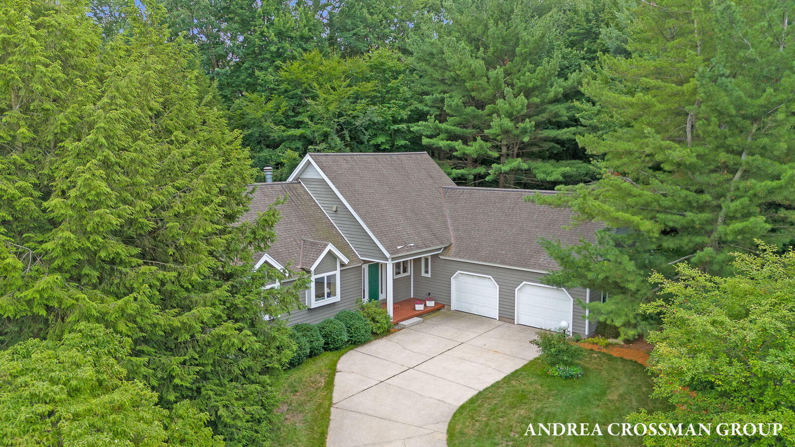 Property Photo:  17220 Quail Creek Drive  MI 49456 