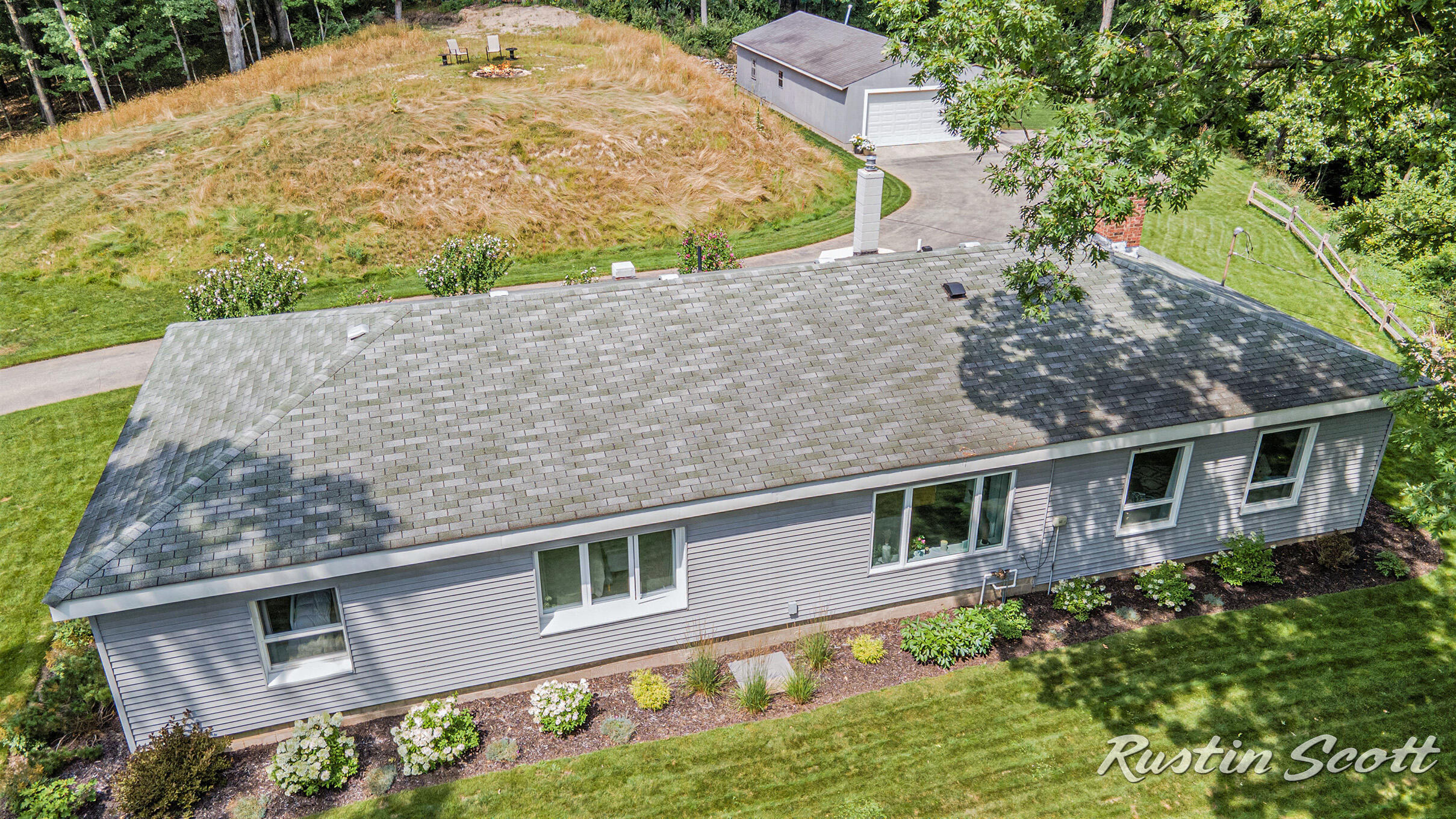 Property Photo:  5911 7 Mile Road NE  MI 49306 