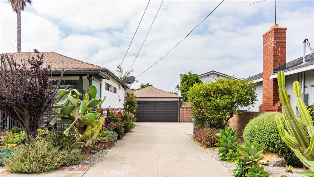 Property Photo: 2240 W 231st Street CA 90501