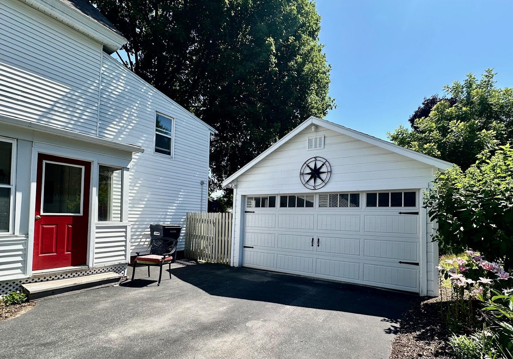 Property Photo:  23 Holland Street  ME 04401 