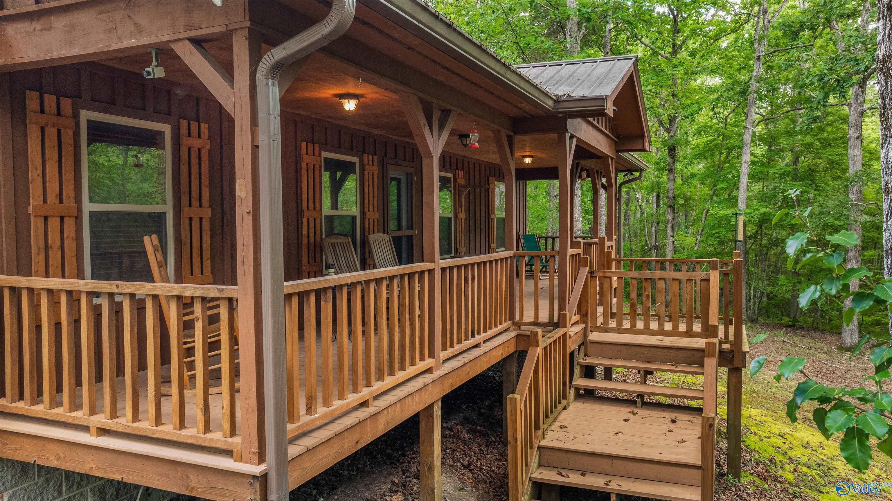 Property Photo:  1054 County Road 106  AL 35984 
